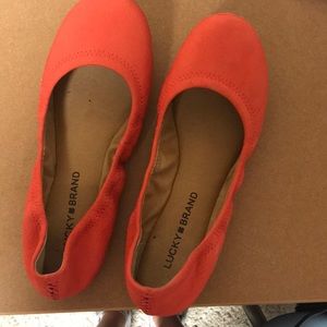LUCKY BRAND slip on Flats